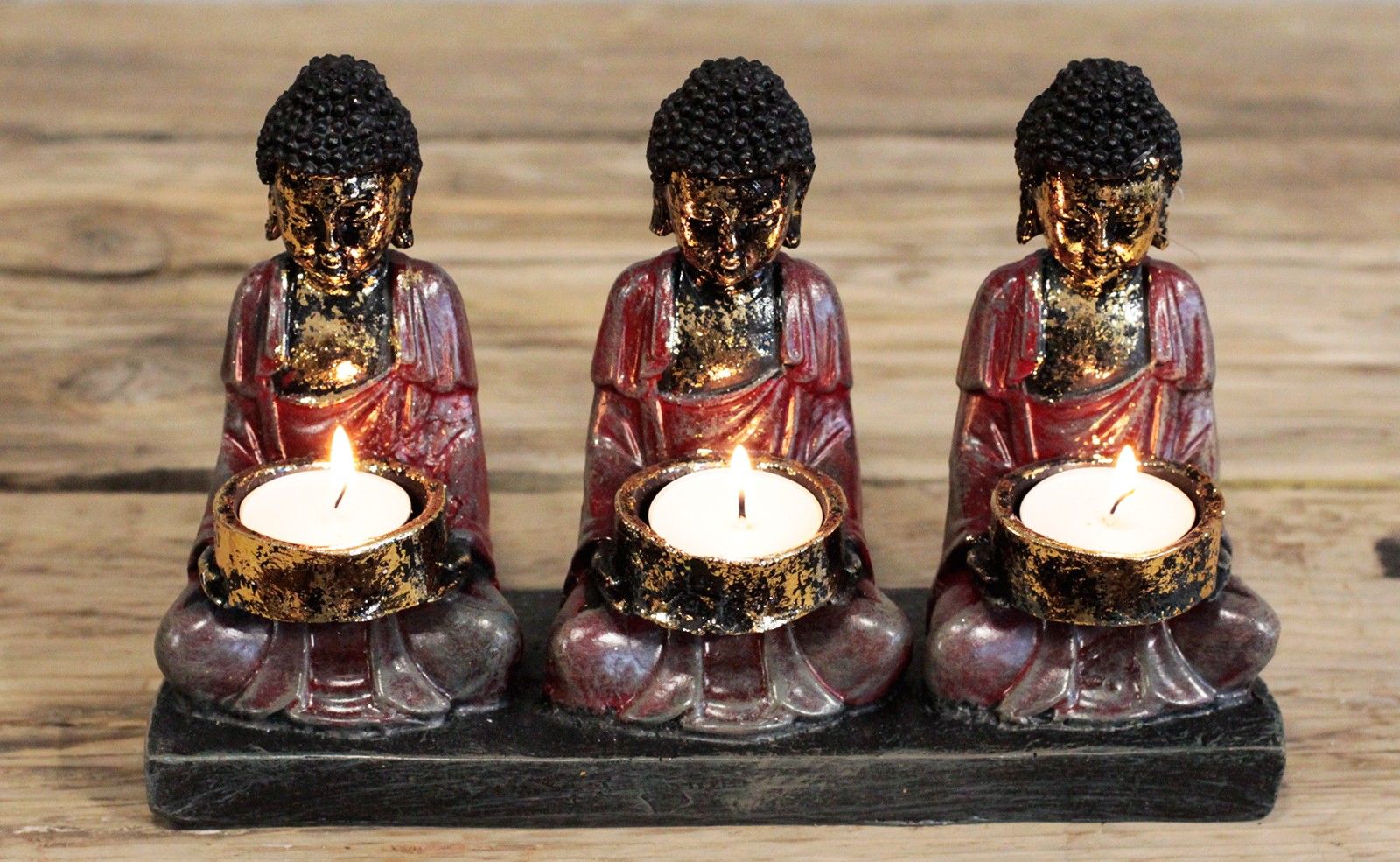 Buddha gyertyatartó hátulnézet, antikolt részletek